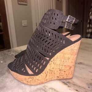 EUC Charles by Charles David Black Open Toe Double Strap‎ Cork Wedges Size 7.5